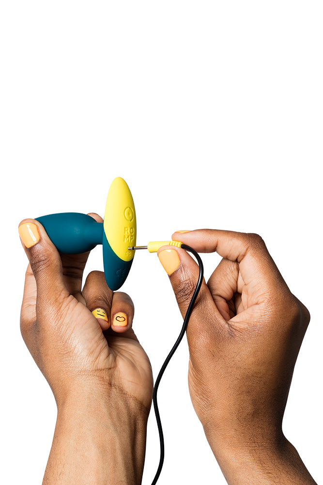 Romp - Bass Vibrating Butt Plug - Teal - Stag Shop