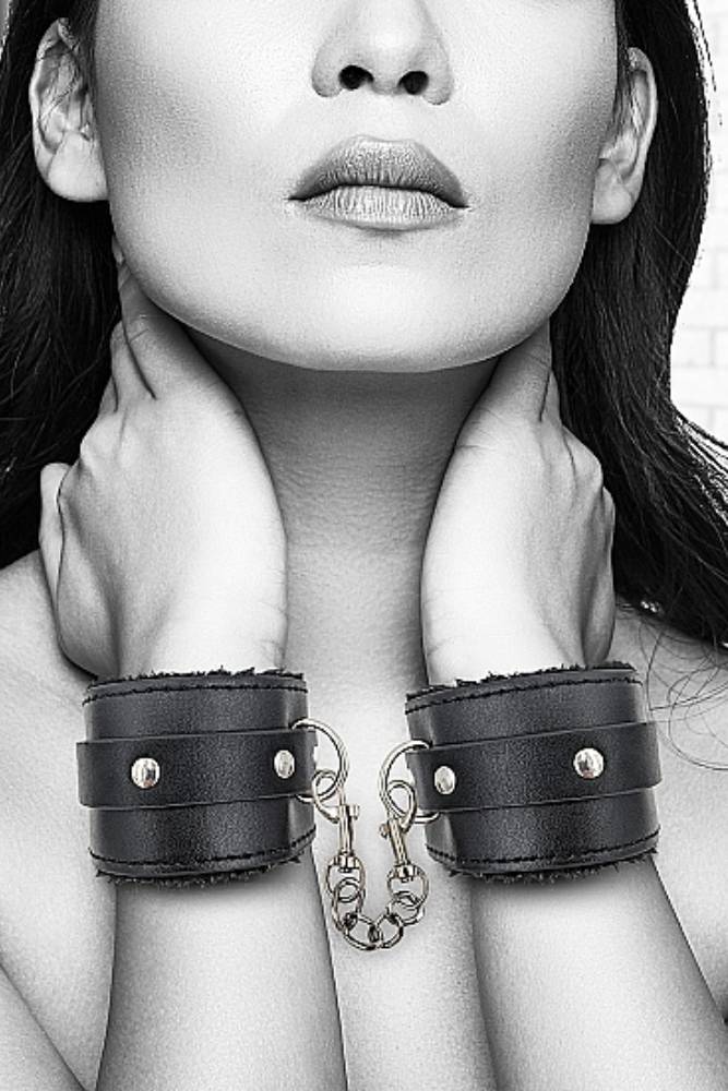 Ouch by Shots Toys - Black & White - Plush Adjustable Bonded Leather Wrist Cuffs - Black - Stag Shop