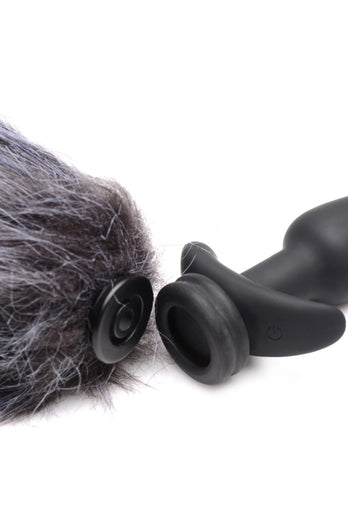 XR Brands - Tailz - Snap-On Vibrating Silicone Plug with 3 Interchangeable Tails - Stag Shop