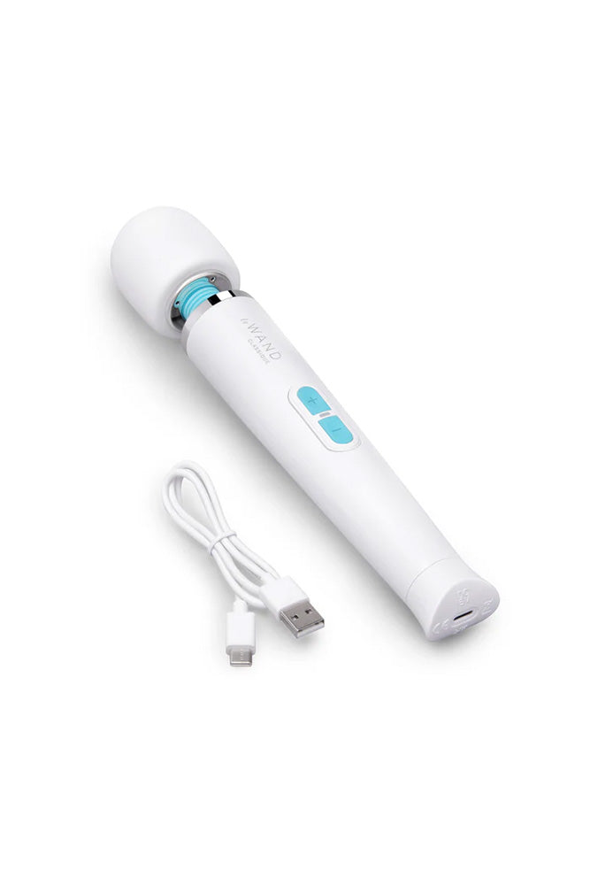 Le Wand - Classique - Petite Original Rechargeable Vibrating Massage Wand - Stag Shop
