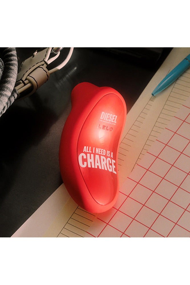 Lelo - Sona Cruise x Diesel Clitoral Stimulator - Red - Stag Shop