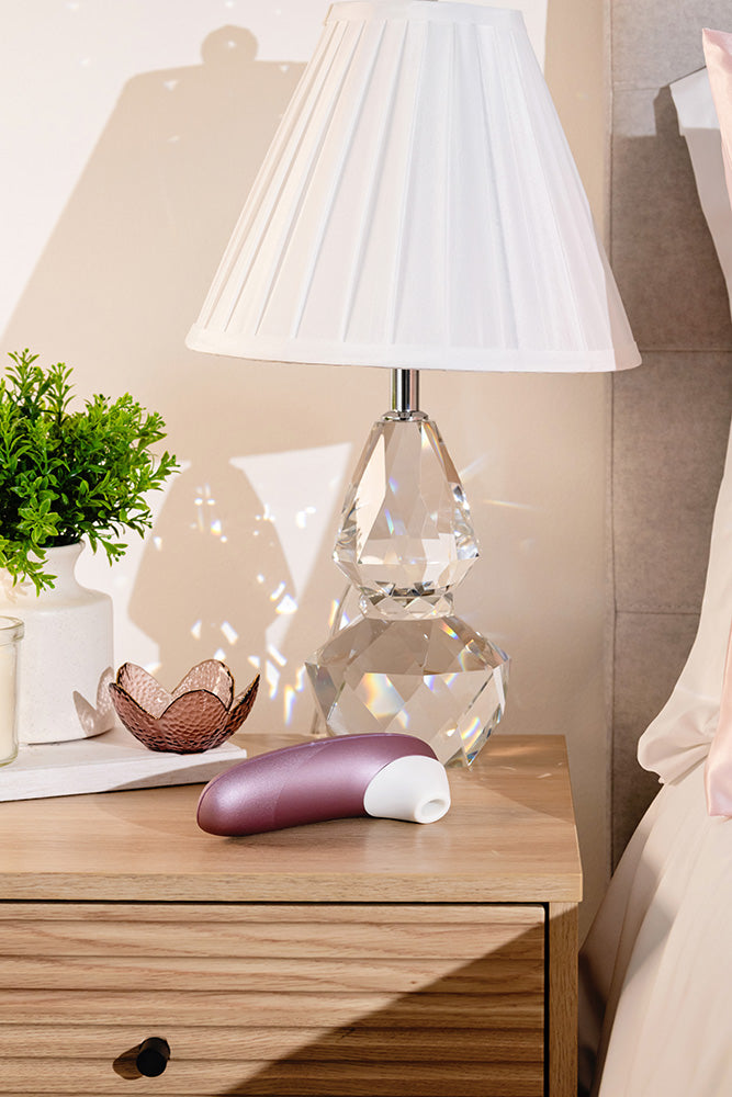 Womanizer - Pro Clitoral Stimulator - Lilac - Stag Shop