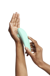 Womanizer - Marilyn Monroe x Womanizer Classic 2 Clitoral Stimulator - Mint Green - Stag Shop