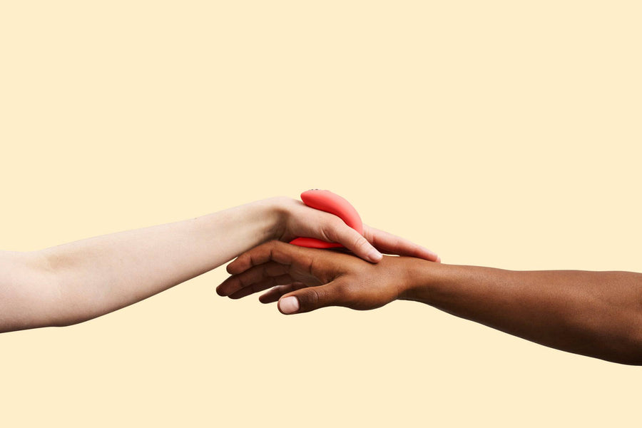 We-Vibe - Chorus Adjustable Dual Couples Vibrator - Crave Coral - Stag Shop