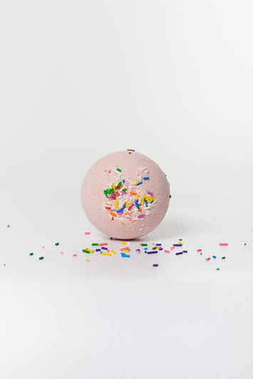 Stag Shop - Bath Bomb - Celebration Cupcake & Candy Bath Bomb - Stag Shop