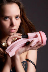 Fleshlight - Vibro - Vibrating Pussy Masturbator - Stag Shop