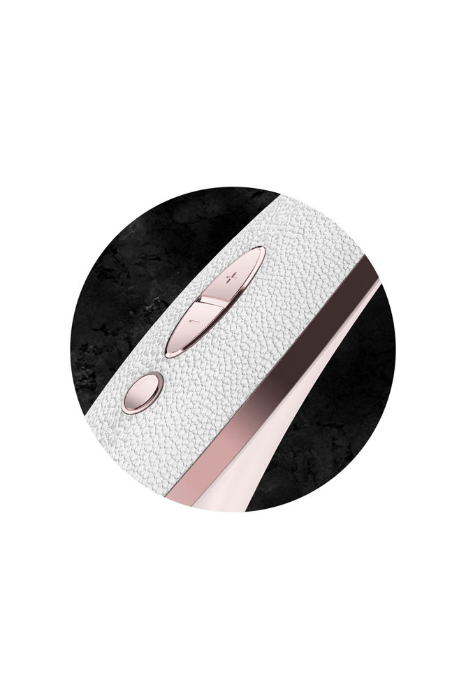 Satisfyer - Luxury - Pret-A-Porter Clitoral Stimulator - White/Rose Gold - Stag Shop